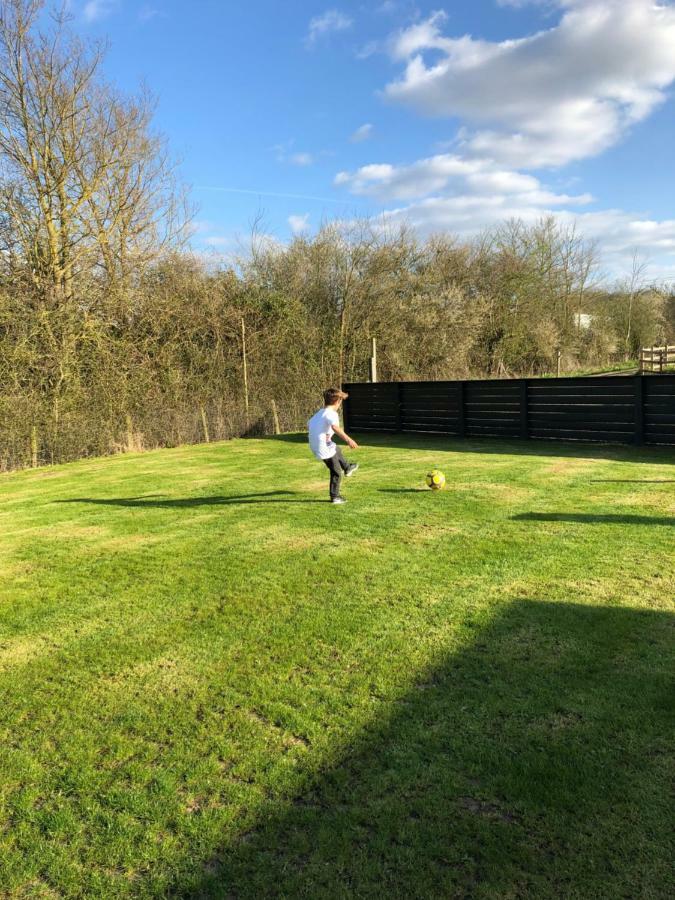 Willow Court Farm Studio East & Petting Farm, 8 Mins To Legoland & Windsor, 15 Mins To Lapland Uk Exteriér fotografie